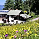 아파트 3 Bergpanorama Und Atenberaubende Alpine Almlandschaft Fuer Absolute Nichtraucher Schönau am Königssee