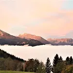 3 Bergpanorama Und Atenberaubende Alpine Almlandschaft Fuer Absolute Nichtraucher *